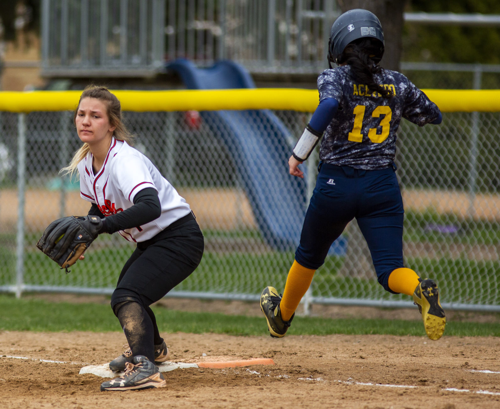 Wendell vs. Declo softball